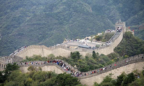黃金周前三天熱門(mén)景區(qū)門(mén)票收入同比“三連降”