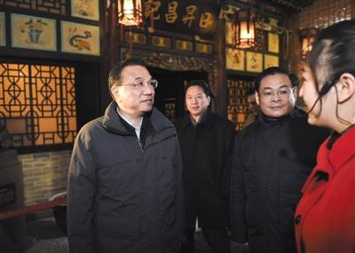 李克強任總理后首次考察山西 贊“晉商精神”